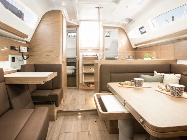 Yacht charter Kaštela - Elan Impression 40 on SamBoat