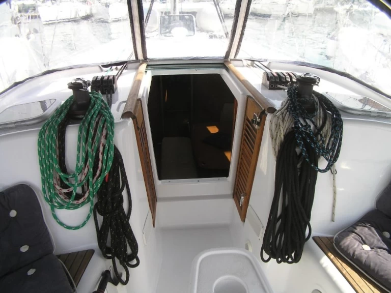 Yacht hire Trogir cheap Cyclades 43.4