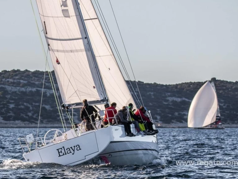 Yacht charter Biograd na Moru - Elan E5 on SamBoat