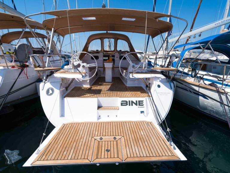 Sailboat to hire Biograd na Moru at the best price