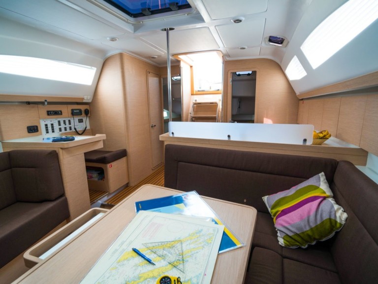 Hire a Elan Impression 45 Biograd na Moru