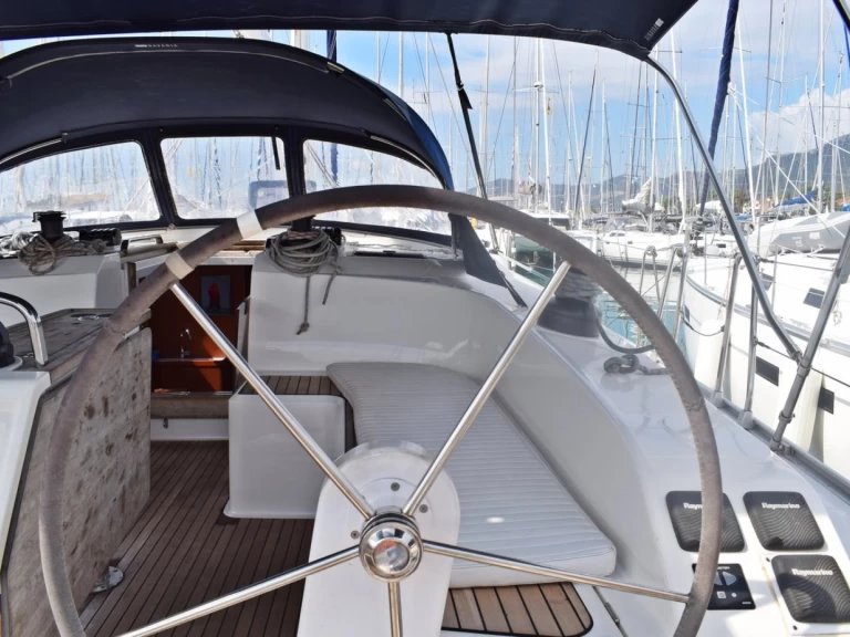 Hire a Bavaria Cruiser 51 Kaštela