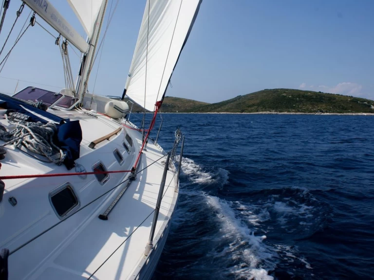 Yacht charter Zadar - Dufour Dufour 45 Classic on SamBoat