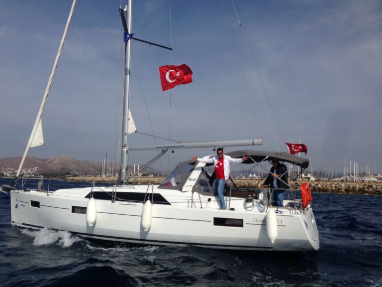 Hire Sailboat with or without skipper Bénéteau Göcek