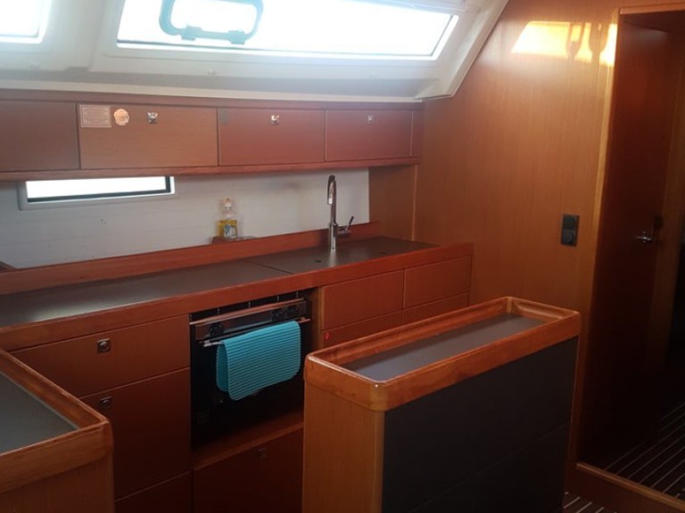 Yacht charter Punat - Bavaria Cruiser 46 on SamBoat