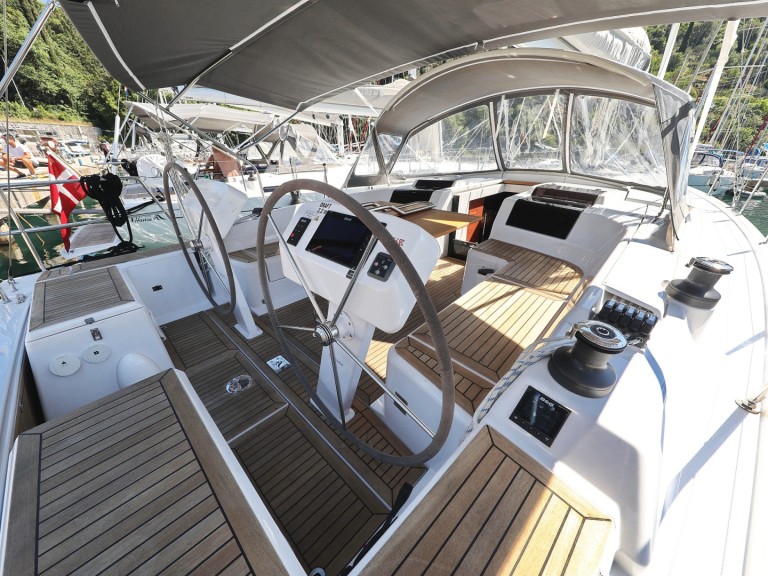 Sailboat hire in Biograd na Moru - Hanse Hanse 458