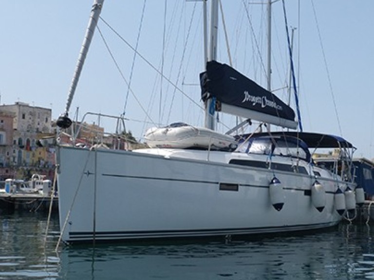 Yacht hire Procida cheap Cruiser 46