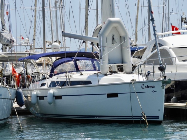 Sailboat to hire Göcek at the best price