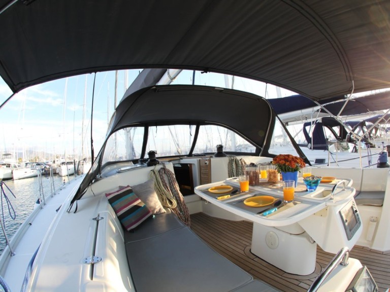 Bénéteau Cyclades 50.5 charter bareboat or skippered in  Alimos