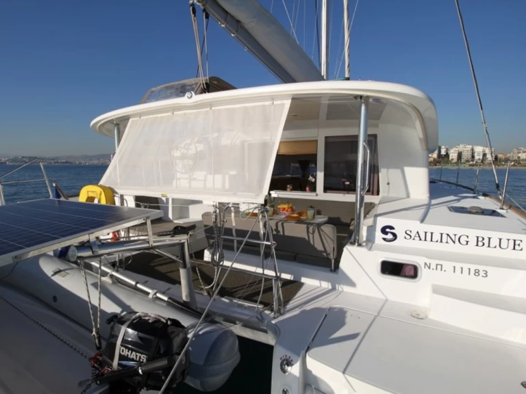 Catamaran to hire Alimos at the best price