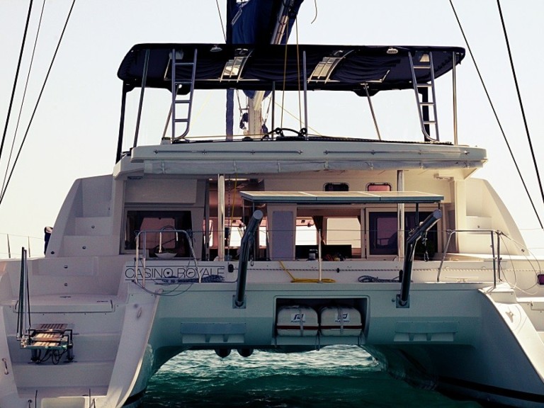 Hire a Lagoon Lagoon 500 Alimos