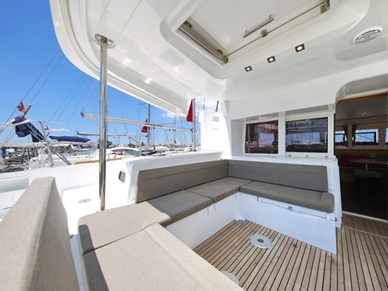 Yacht hire Pirovac cheap Lagoon 450 F