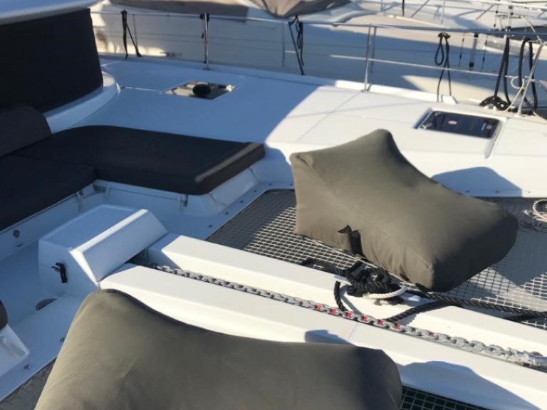 Hire a Lagoon Lagoon 46 Alimos