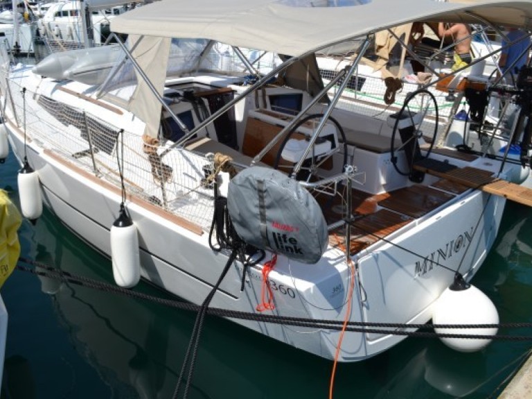 Hire Sailboat with or without skipper Dufour Sukošan
