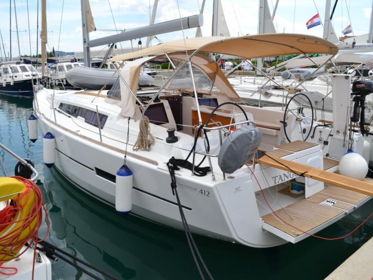 Hire a Dufour Dufour 412 Grand Large Sukošan