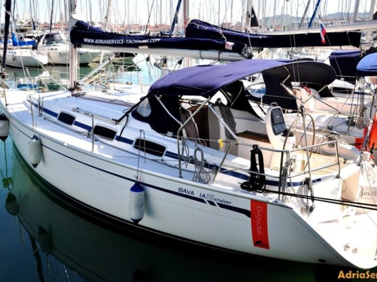 Hire Sailboat with or without skipper Bavaria Izola