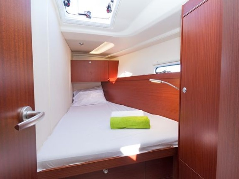 Hire a Hanse Hanse 455 Kos