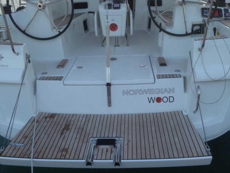 Yacht charter Cecina - Jeanneau Sun Odyssey 479 on SamBoat