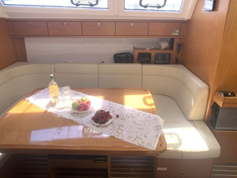 Hire a Bavaria Cruiser 46 Rogoznica