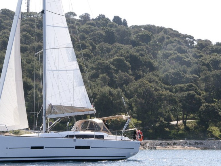 Hire Sailboat with or without skipper Dufour Rogoznica