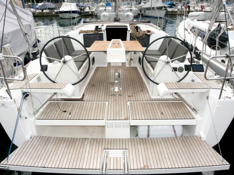 Yacht charter Marina Veruda - Dufour Dufour 382 Grand Large on SamBoat