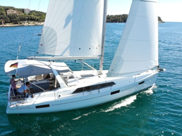 Hire Sailboat with or without skipper Bénéteau Rogoznica