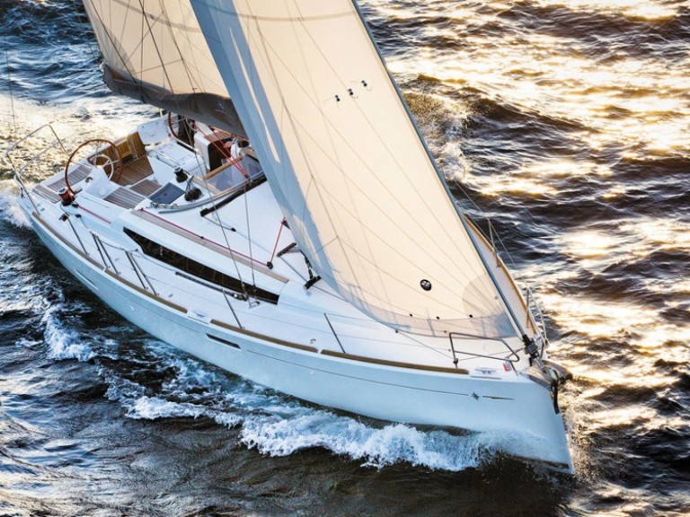 Sailboat hire in Pula - Jeanneau Sun Odyssey 389