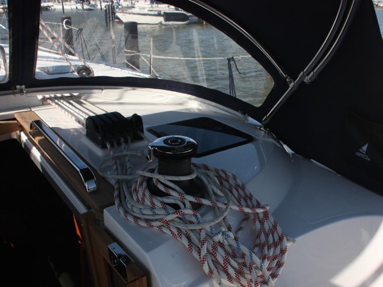 Yacht hire Lelystad cheap Cruiser 46