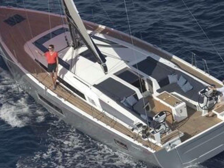 Yacht charter Pula - Bénéteau Oceanis 51.1 on SamBoat