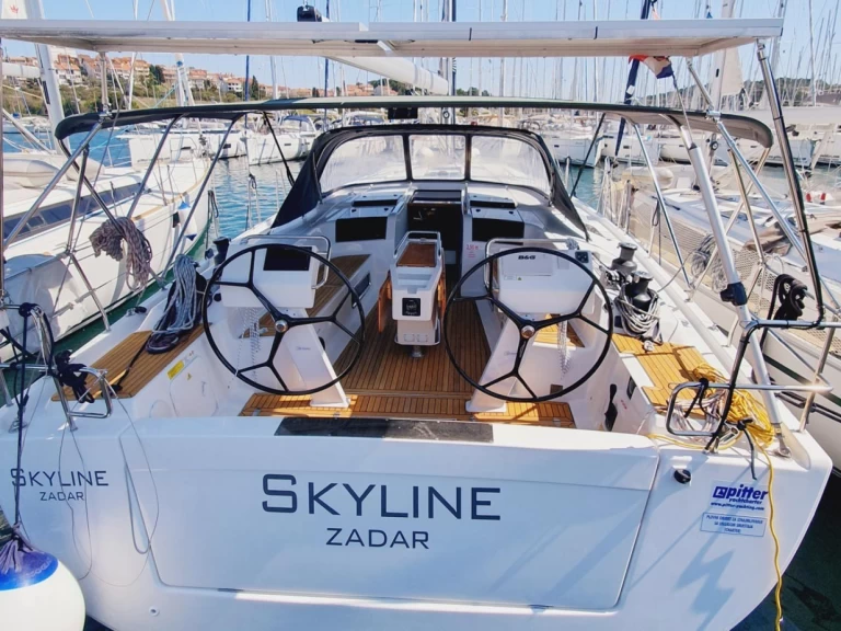 Hire Sailboat Hanse with a boat licence