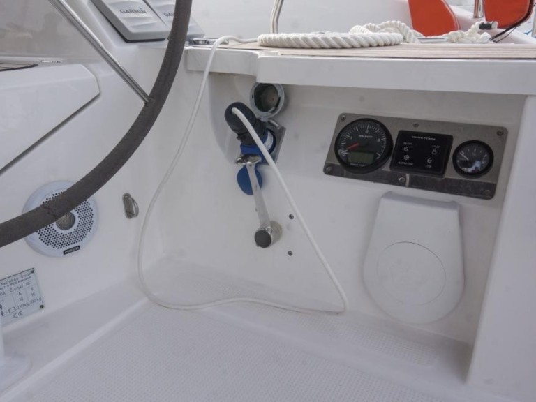 Hire a Bavaria Cruiser 46 Seget Donji