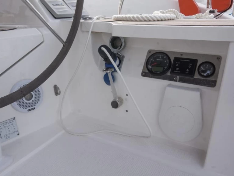 Hire a Bavaria Cruiser 46 Seget Donji