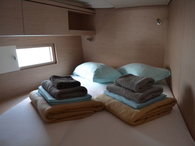 Hire Sailboat with or without skipper Bénéteau Seget Donji