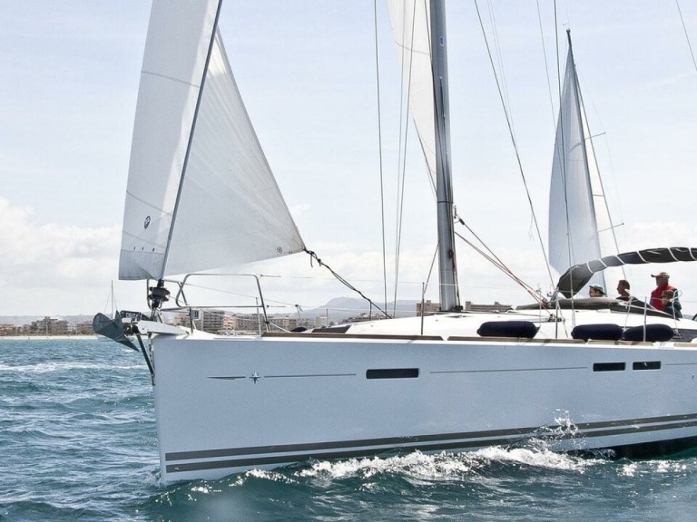 Charter a Jeanneau Sun Odyssey 439 in Pula on Samboat