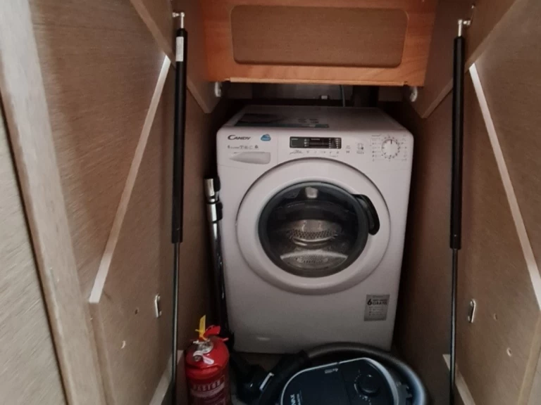 Yacht hire Biograd na Moru cheap Prestige 460 Fly - 3 + 1 cab.