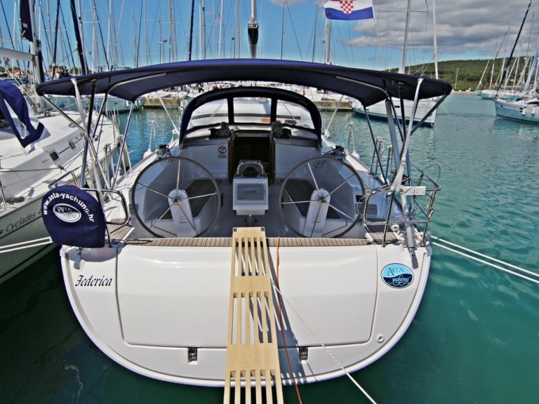 Hire Sailboat with or without skipper Bavaria Sukošan