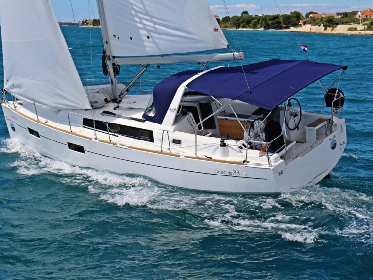 Hire Sailboat with or without skipper Bénéteau Sukošan