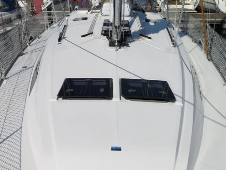 Charter a Bavaria Cruiser 46 in Vrsar on Samboat