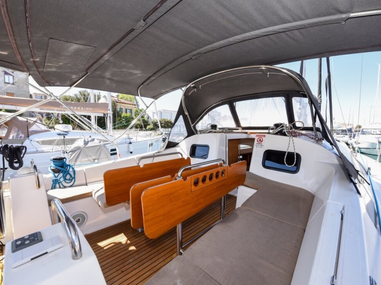 Charter a Elan Impression 45.1 in Zadar on Samboat