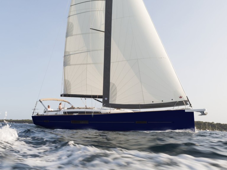 Sailboat to hire Primošten at the best price