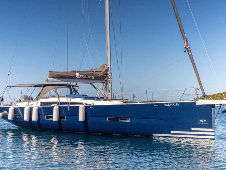 Hire Sailboat Dufour with a boat licence