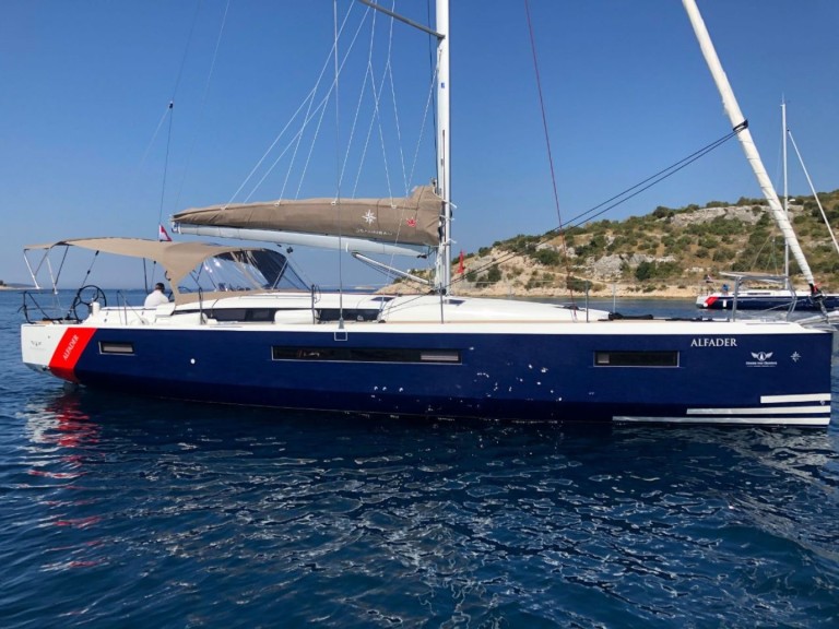 Hire Sailboat with or without skipper Jeanneau Primošten