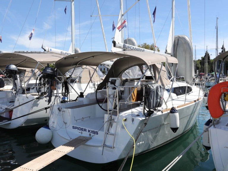 Jeanneau Sun Odyssey 319 charter bareboat or skippered in  Pula