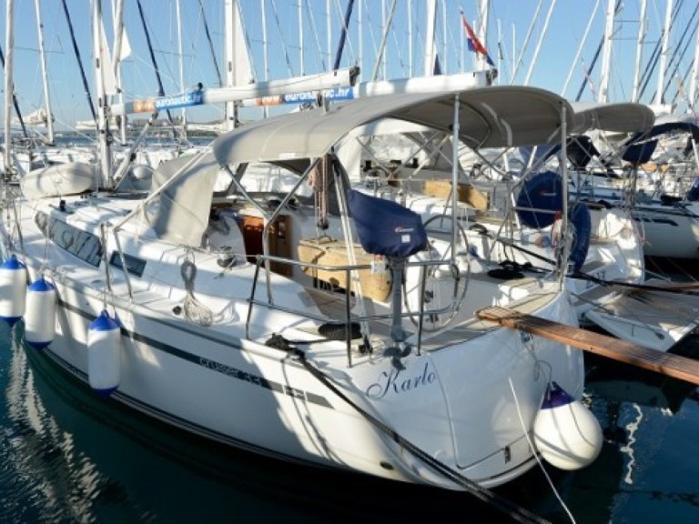 Yacht hire Biograd na Moru cheap Cruiser 33
