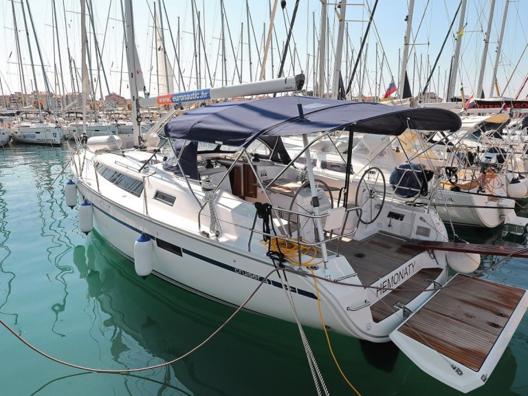 Sailboat to hire Biograd na Moru at the best price