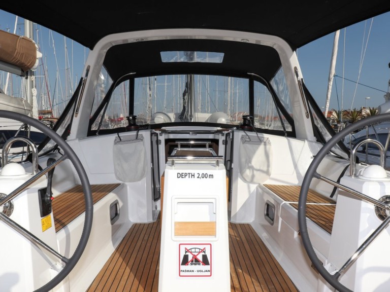 Sailboat to hire Biograd na Moru at the best price