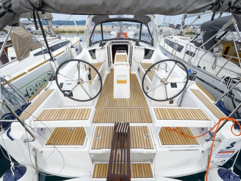 Sailboat hire in Biograd na Moru - Jeanneau Sun Odyssey 349