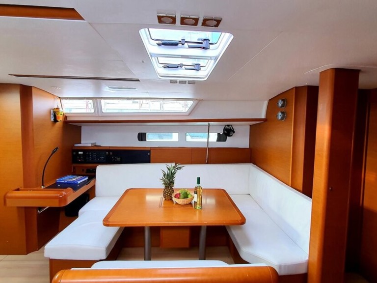Yacht hire Alimos cheap Sun Odyssey 479