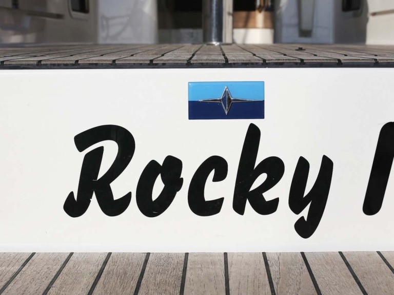 Hire a Bavaria Cruiser 46 Trogir