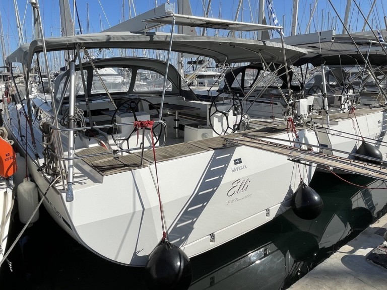 Hire a Bavaria Bavaria C50 Alimos